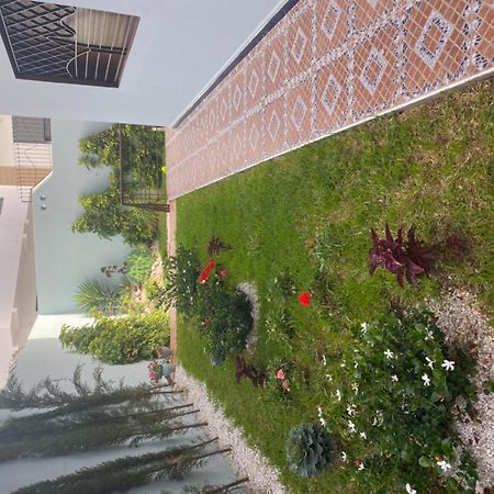 Maison D'Hotes Familiale "Dar Aboulanwar" El Yadida Exterior foto