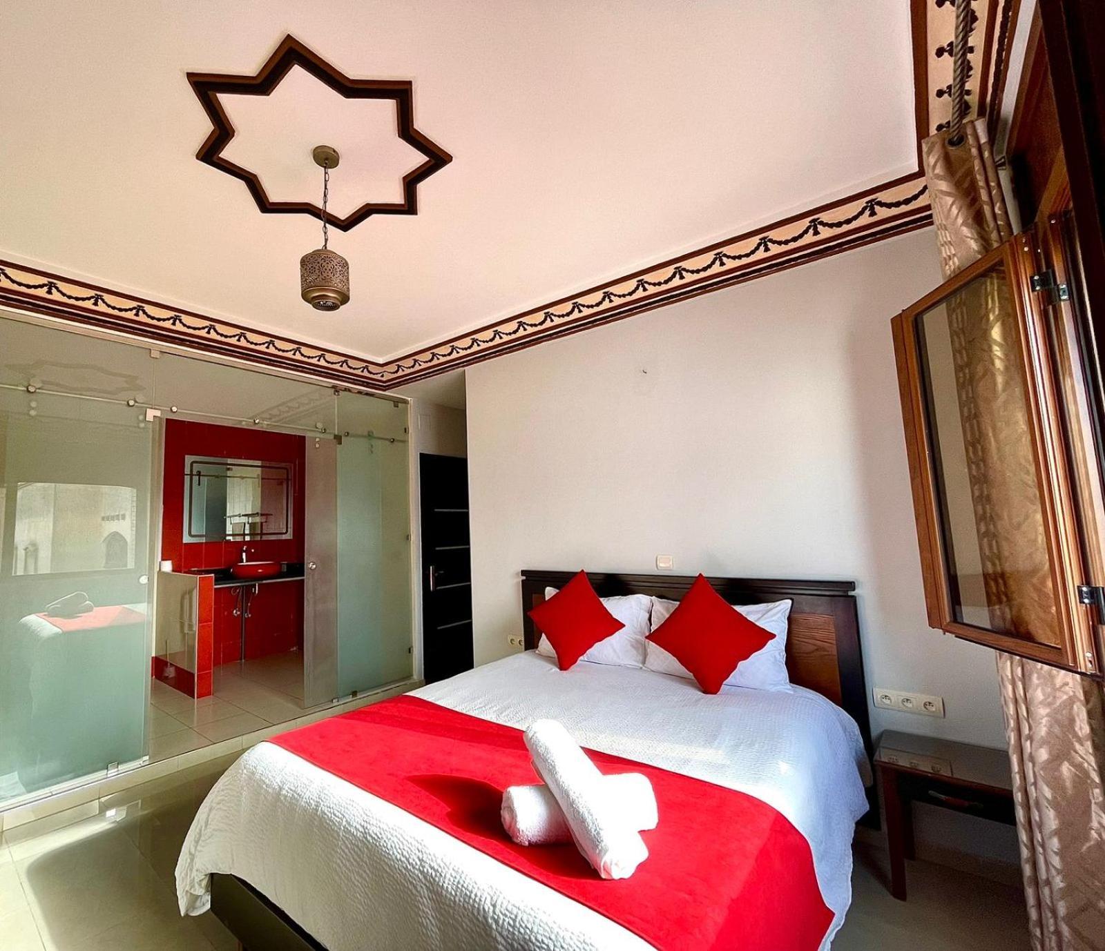 Maison D'Hotes Familiale "Dar Aboulanwar" El Yadida Exterior foto